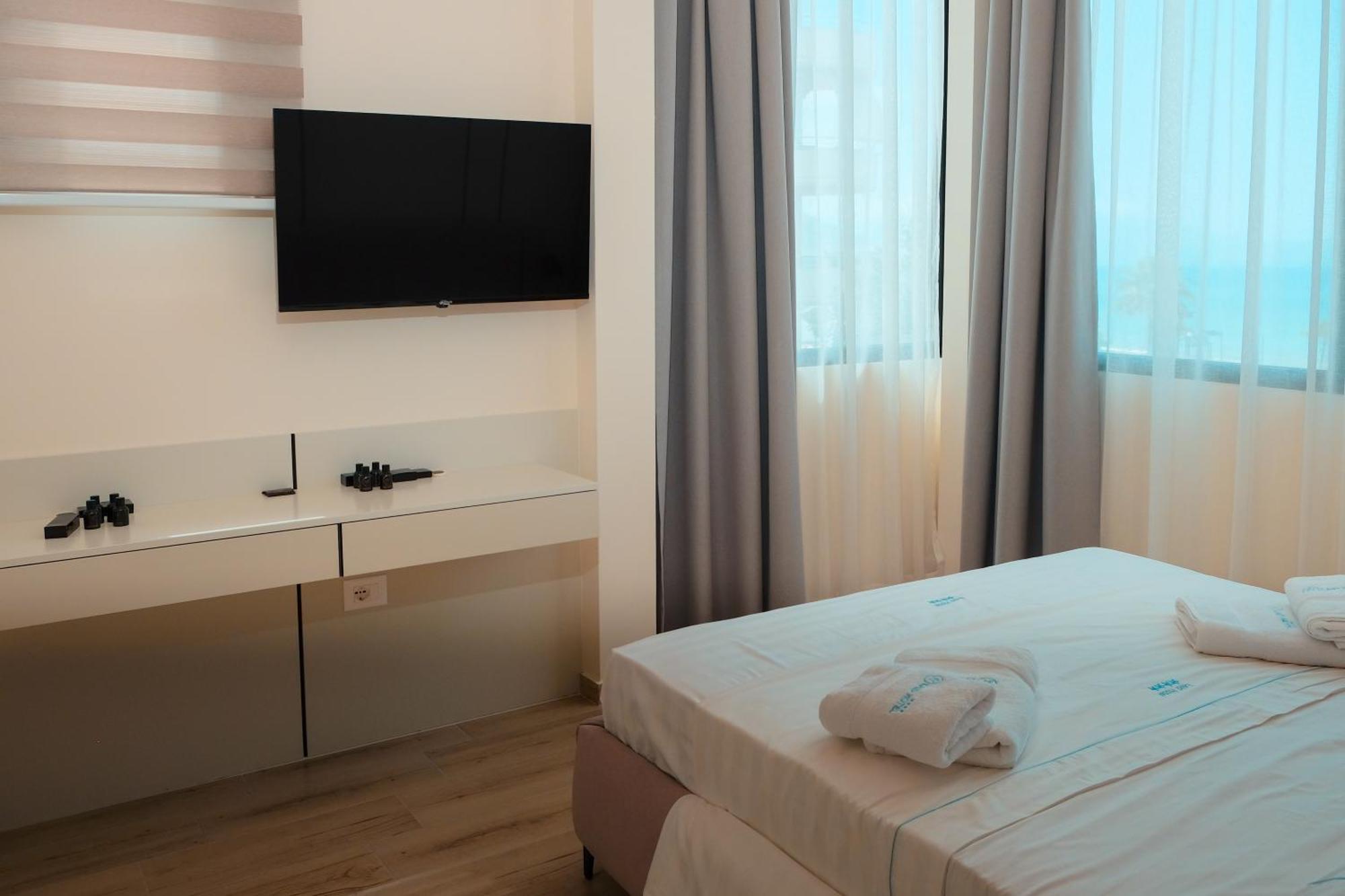 Laid Hotel Vlore Luaran gambar
