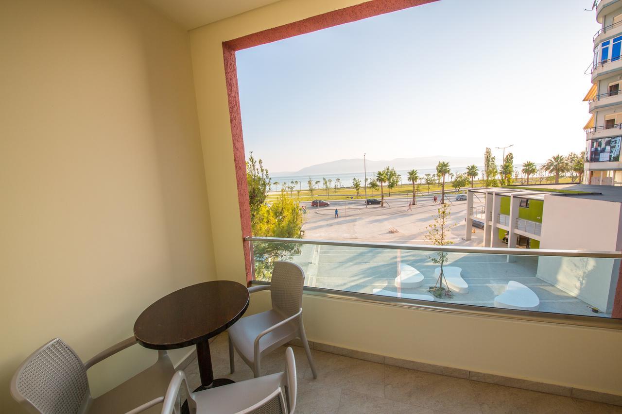 Laid Hotel Vlore Luaran gambar